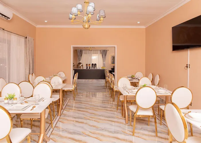 Lavish Suites