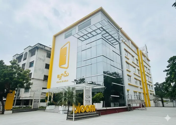 Bloom Hotel - Kakinada