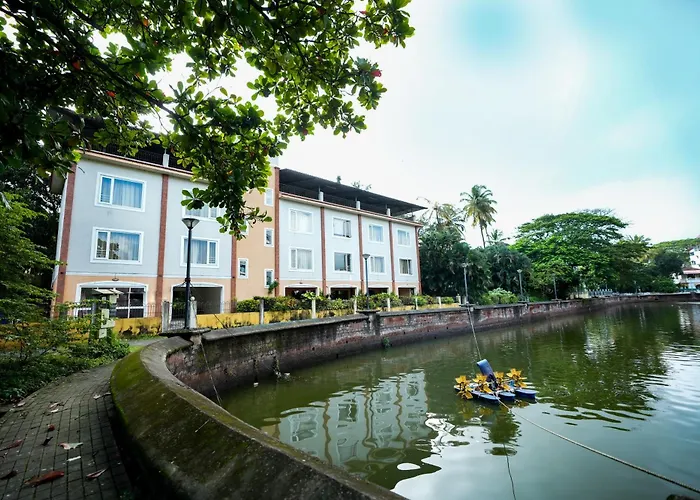 Coastal Pearl Hotel Miramar Lakeview