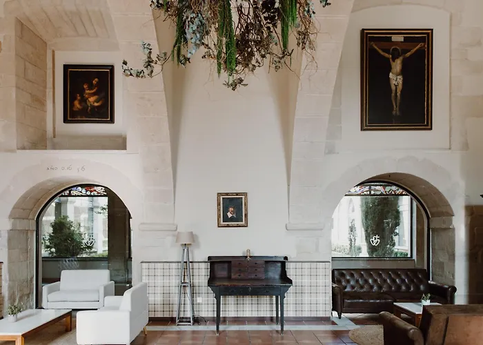 Hotel Convento De Miranda