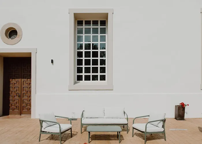 Hotel Convento De Miranda