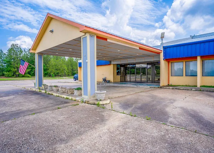 Economy Inn By Townhouse Livingston Tx Hwy 59