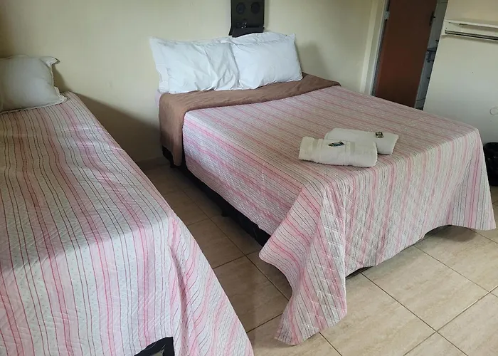 Hotel Pousada Casa Verde