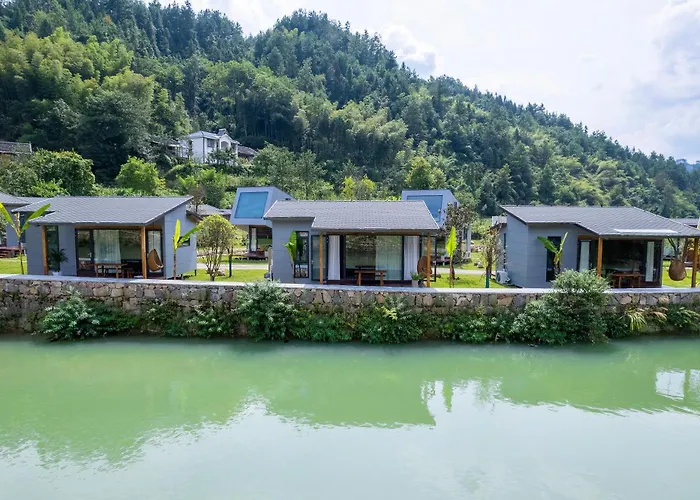 Zhangjiajie Peak&Creek Resort-Free Infinity Pool-Near The Ticket Gate-Stream Exploration Experience