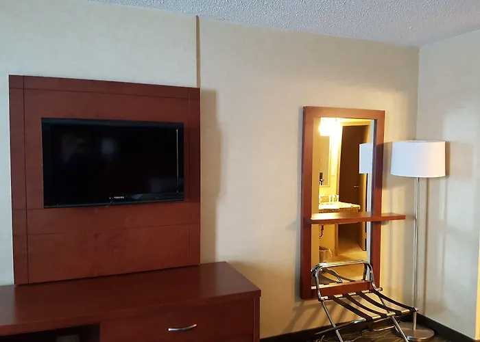 Best Western Plus Durham Hotel & Conference Centre