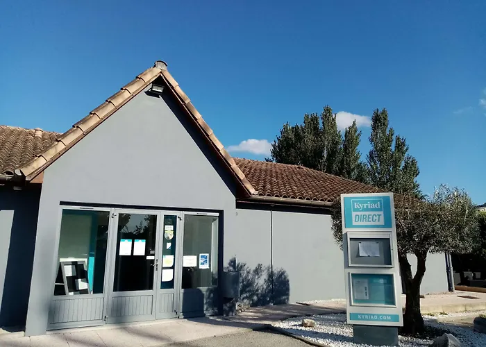 Kyriad Direct Marseille Est La Valentine La Penne-sur-Huveaune