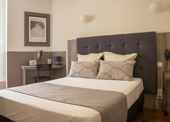 Plazza Hotel Nîmes