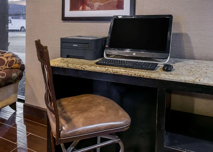 Ramada By Wyndham Odessa Near University Of Texas Permian