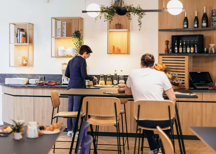 Kyriad Metz Centre - Restaurant Moze