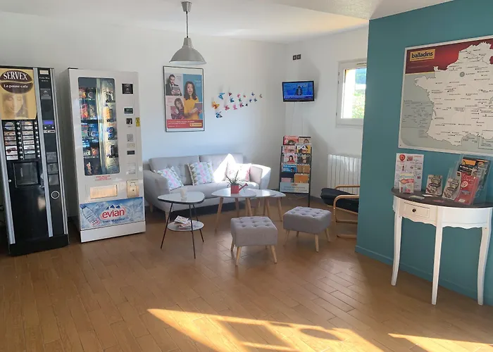 Brit Hotel Essentiel Tours Sud