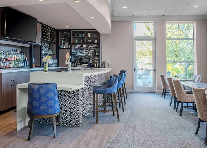 Hilton Garden Inn Freeport Downtown