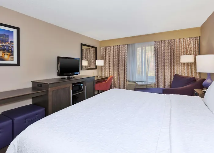 Hampton Inn Waterbury
