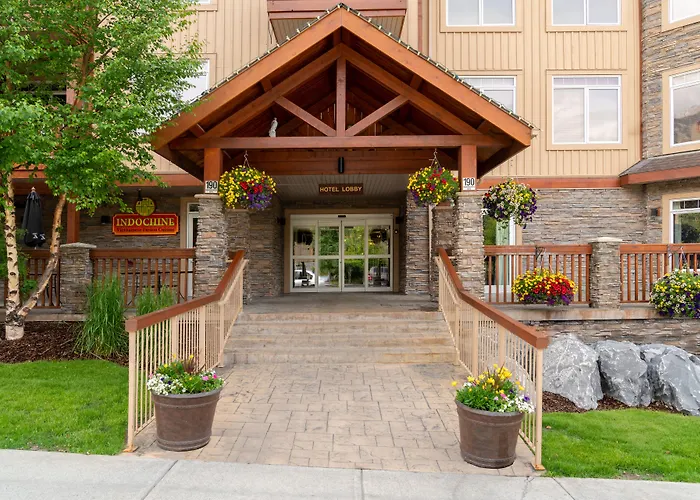 Falcon Crest Lodge By Clique