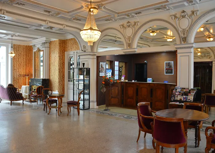 The Originals Boutique, Hôtel Terminus, Bourg-en-Bresse Gare (Qualys-Hotel)
