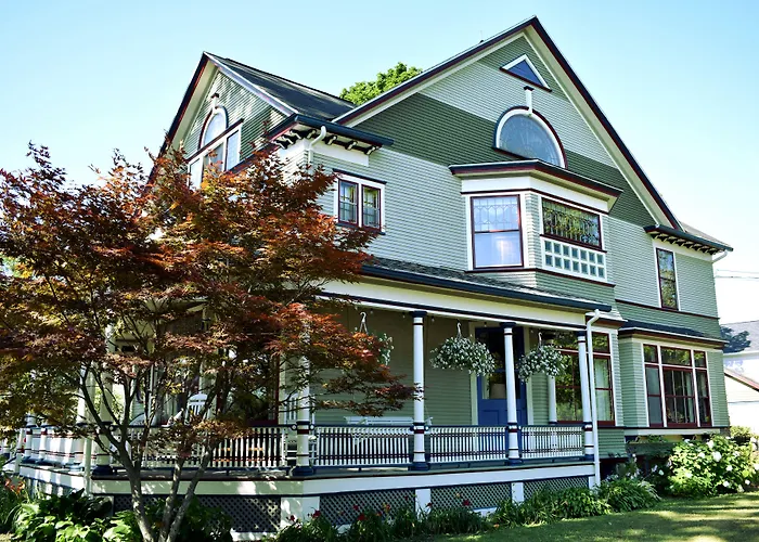 2W Lake Skaneateles