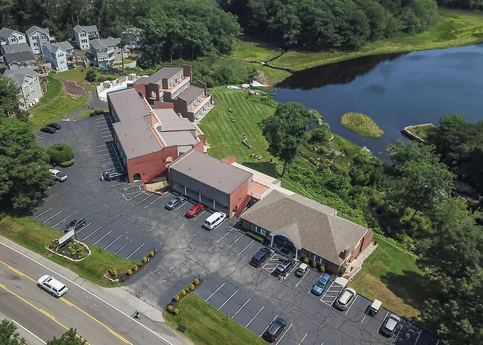 Ogunquit River Inn, Ascend Hotel Collection