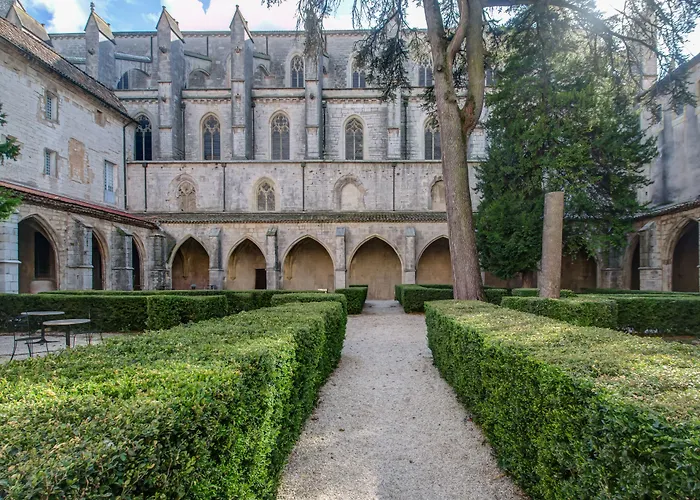 Hotel Le Couvent Royal Saint-Maximin
