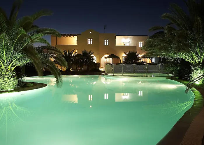 Atlantis Beach Villa