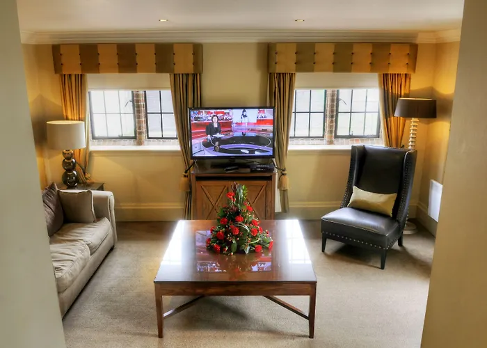 Western House Hotel At Ayr Racecourse