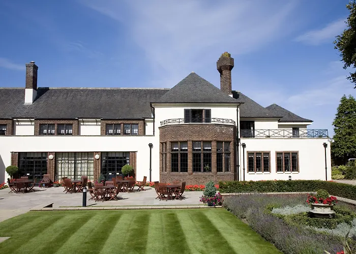 Western House Hotel At Ayr Racecourse