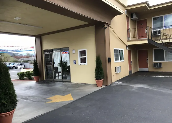 Sunset Inn
