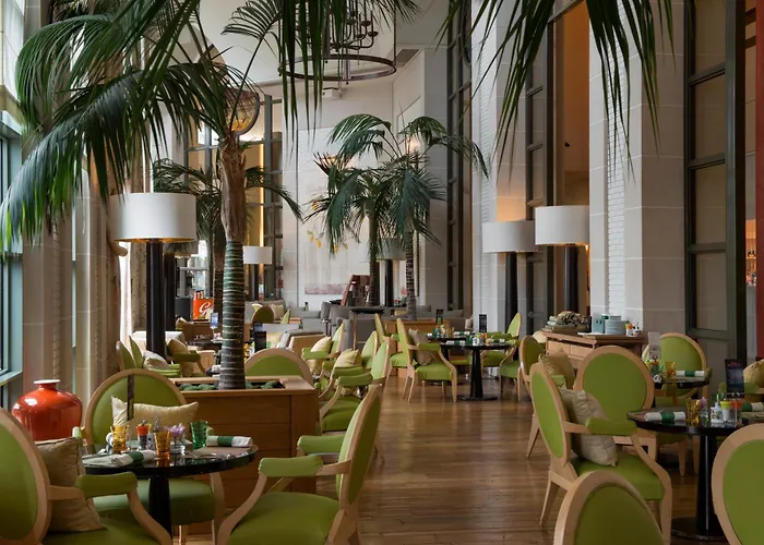 Monte-Carlo Bay Hotel & Resort