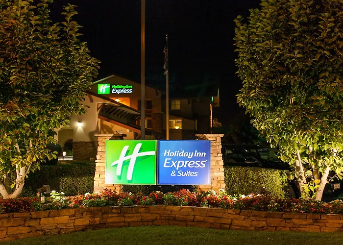 Holiday Inn Express Turlock By Ihg