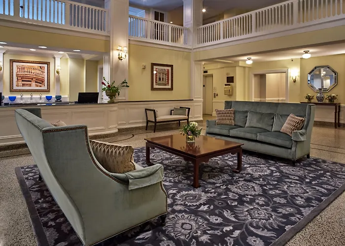 Hotel 24 South Staunton