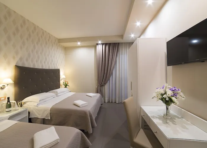 Hotel Club (Adults Only)