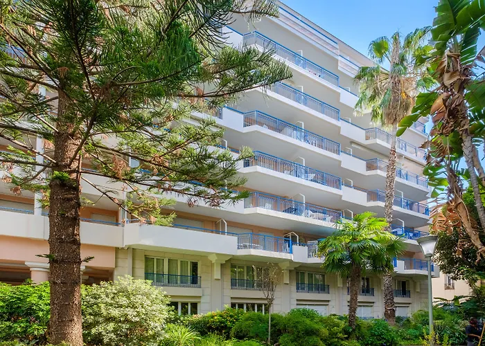 Résidence Pierre&Vacances Les Rivages Du Parc Menton