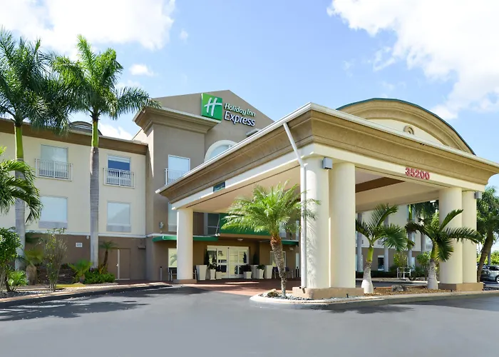 Holiday Inn Express & Suites Florida City-Gateway To Keys By Ihg