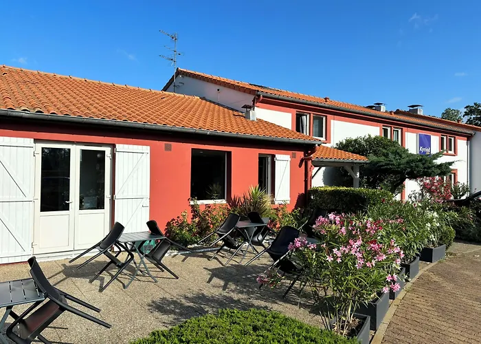 Kyriad Bordeaux Lormont