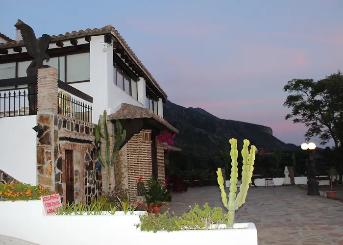 Hotel Rural Los Jarales