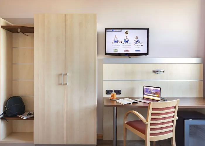 B&B Hotel Cherasco Langhe