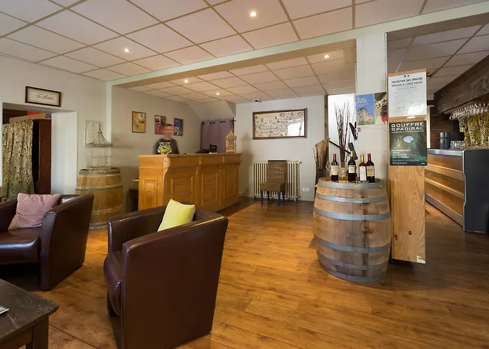 Le Relais de Vellinus - Contact Hôtels