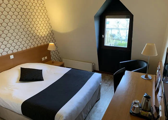 The Originals City, Hôtel Castel Burgond, Dijon Ouest (Inter-Hotel)
