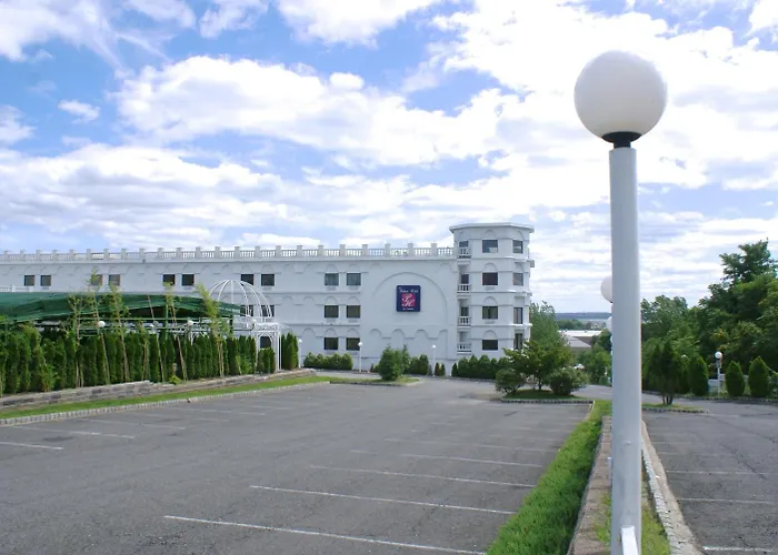 Raritan Hotel
