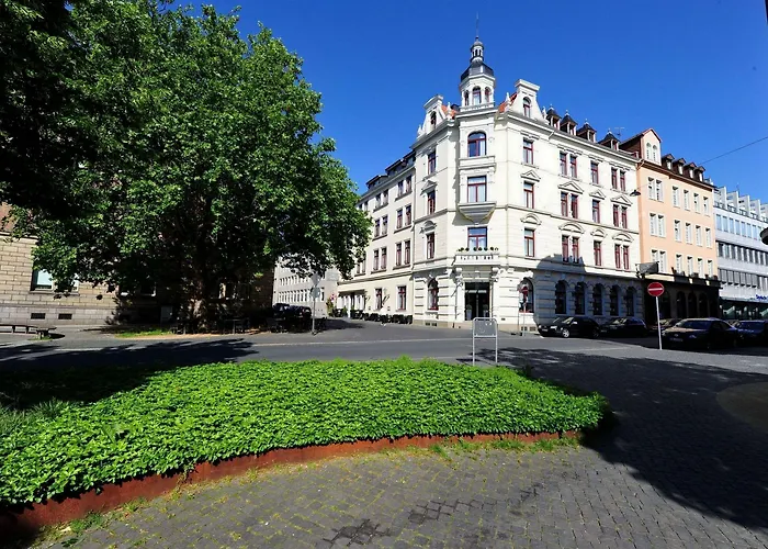 Fruehlings-Hotel