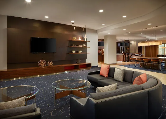 Courtyard By Marriott Winchester Medical Center