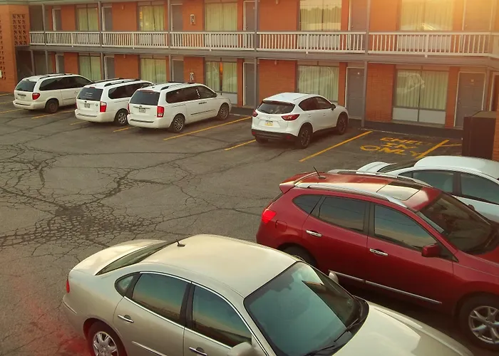 Royal Motel