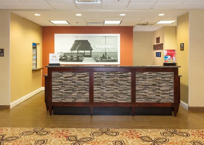 Hampton Inn&Suites Jacksonville-Airport