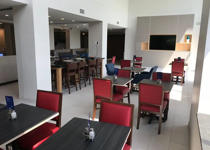 Holiday Inn Express Rochester-Victor By Ihg