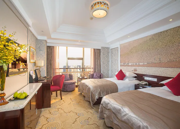 Huachen International Hotel