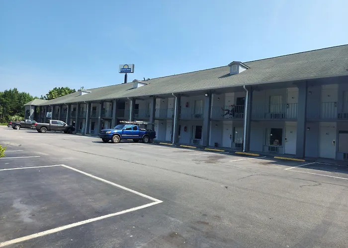 Days Inn By Wyndham Hardeeville North I-95 & Us 278