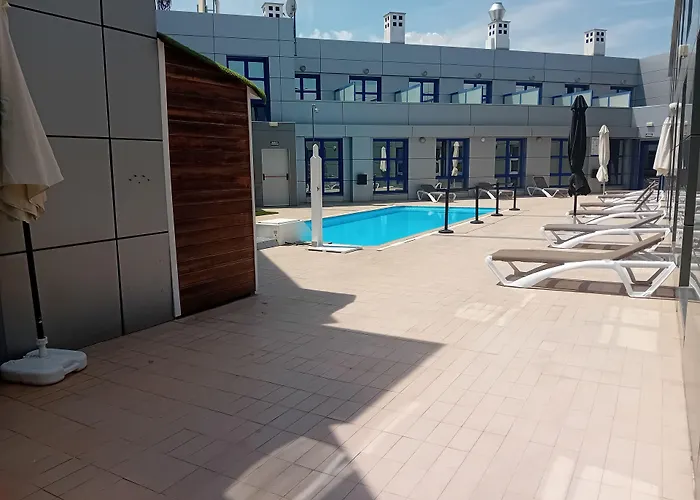 Hotel Logroño Avda de Madrid 25