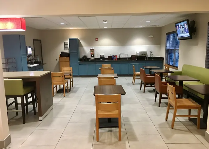 Wingate By Wyndham Waldorf - Washington Dc Area