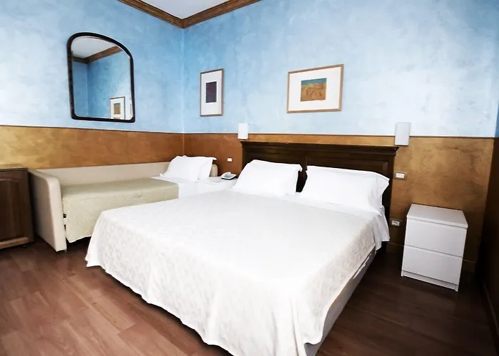 Hotel Diana