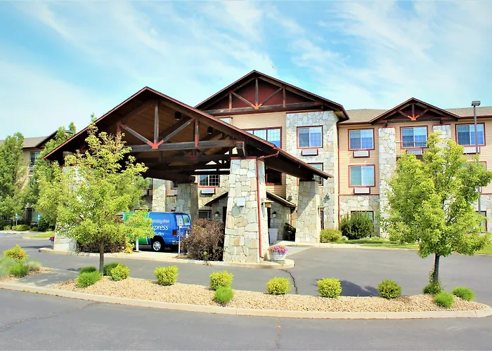 Holiday Inn Express & Suites Cheney By Ihg