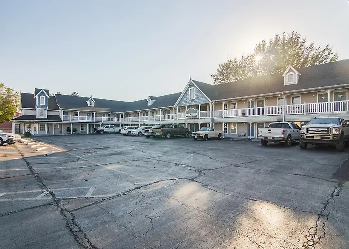 Motel 6-Paris, Tx