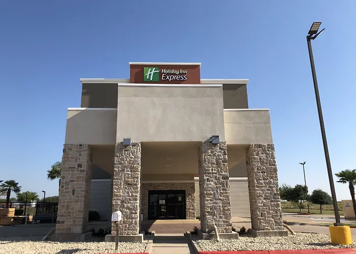 Holiday Inn Express Hillsboro I-35 By Ihg
